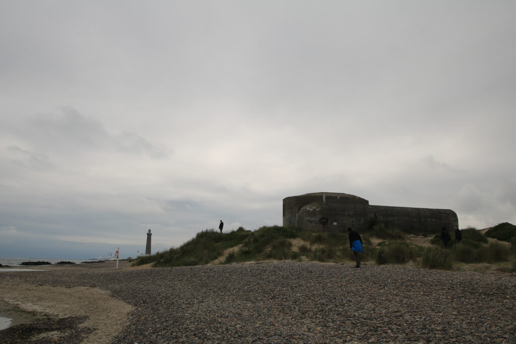 Bunker und Leuchtturm