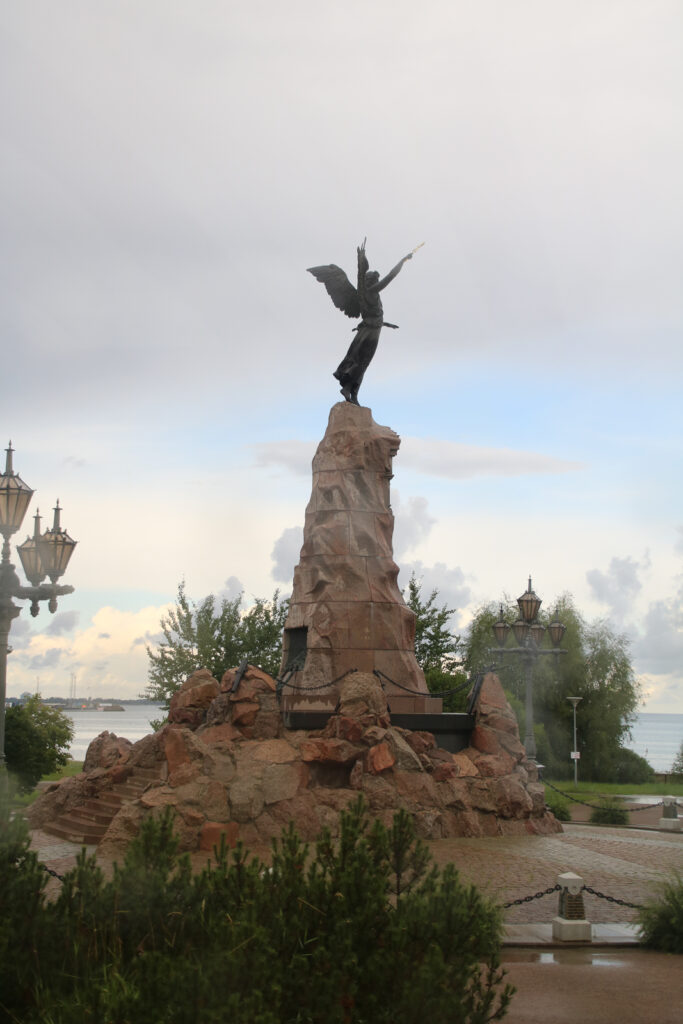Statue in Tallinn
