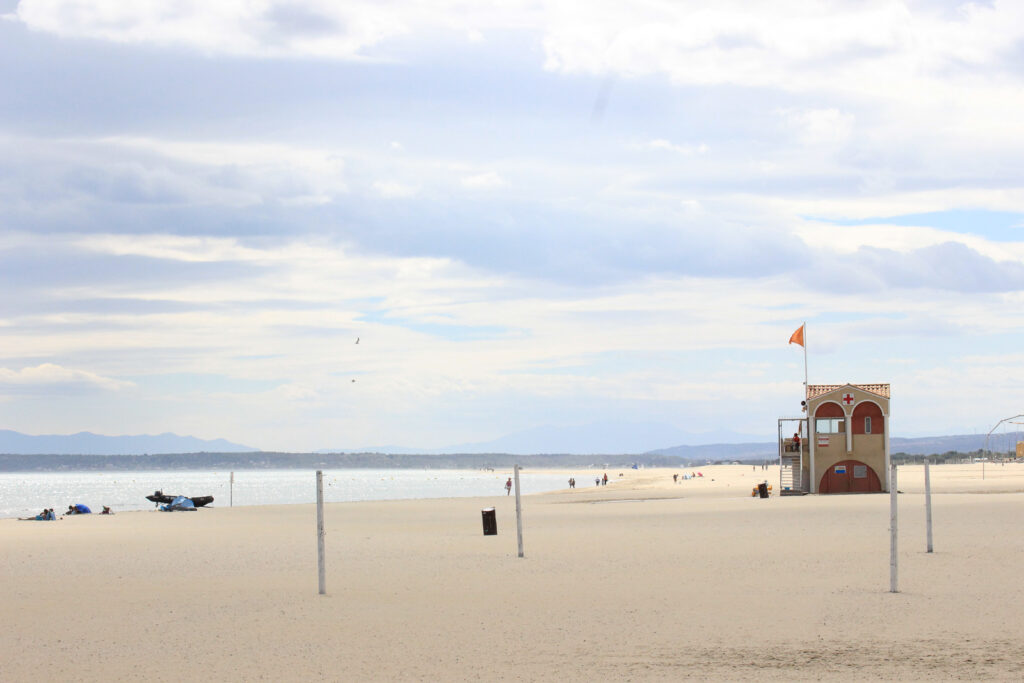 Leerer Strand in der Carmargue