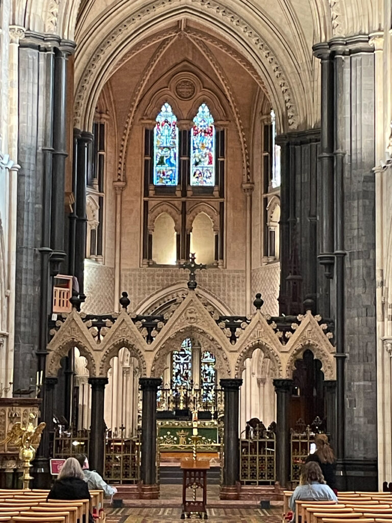Im Inneren der Christ Church Cathedral