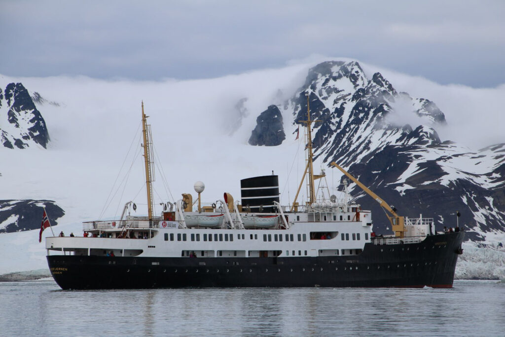 Unser Hurtingruten Schiff