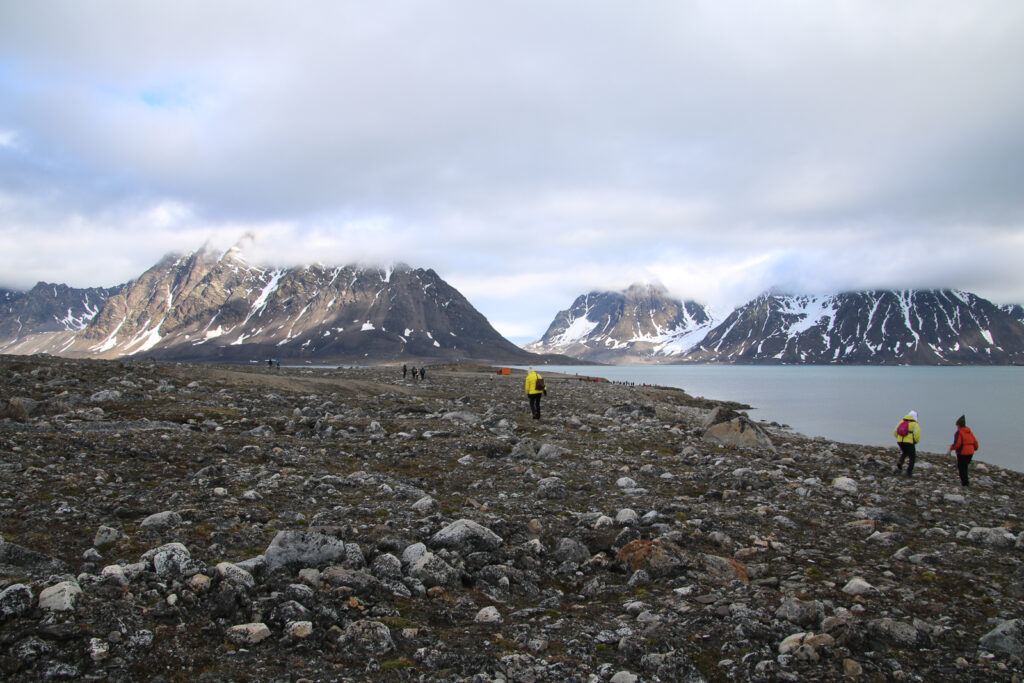 Uns kann man nicht übersehen