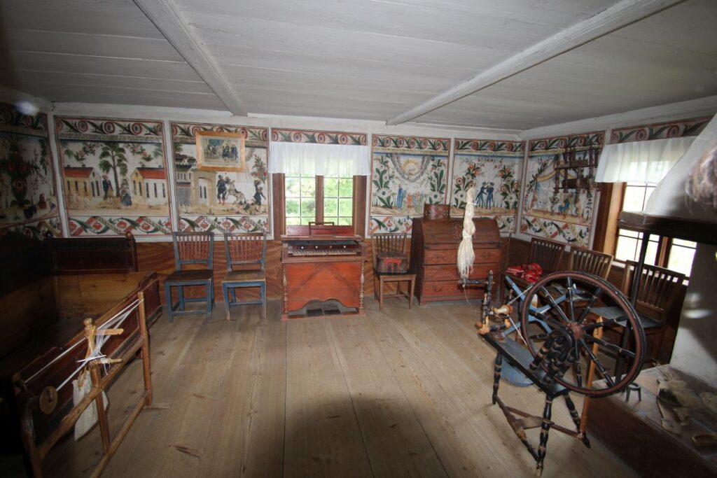 Ein Innenraum in Skansen