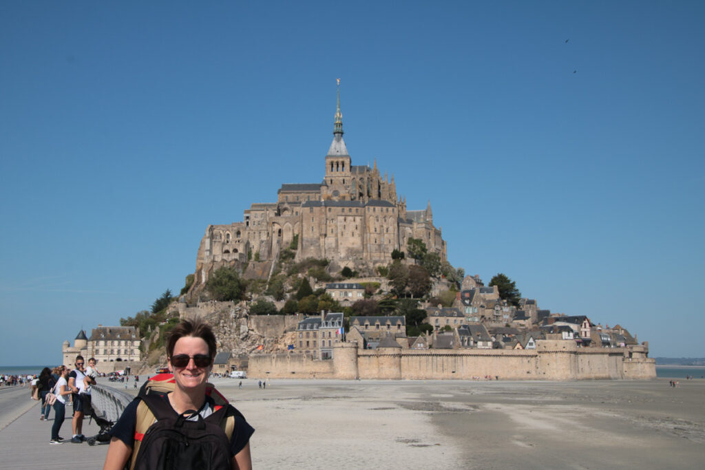 Auf dem Kai nach Mont St. Michel