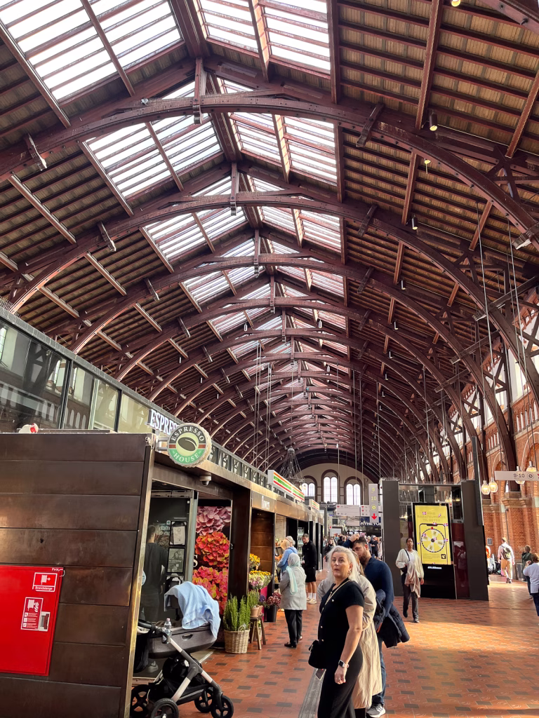 Die Decke des Hauptbahnhofs