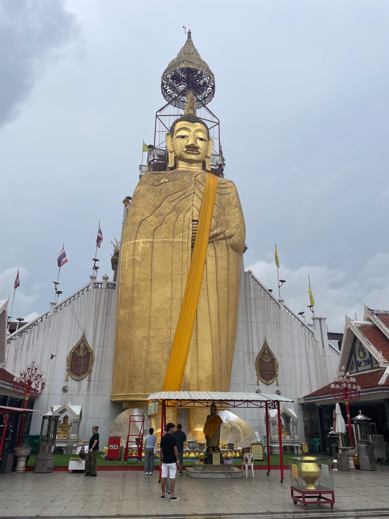 Wat Indharavihan