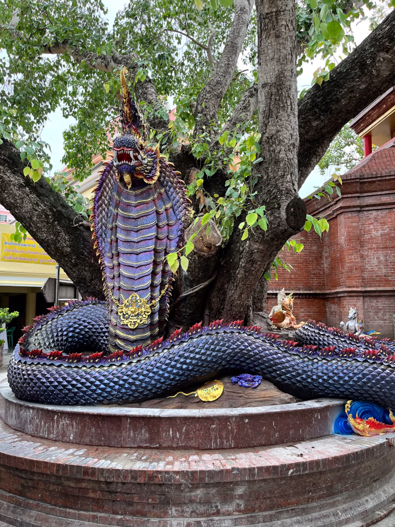 Wat Indharavihan