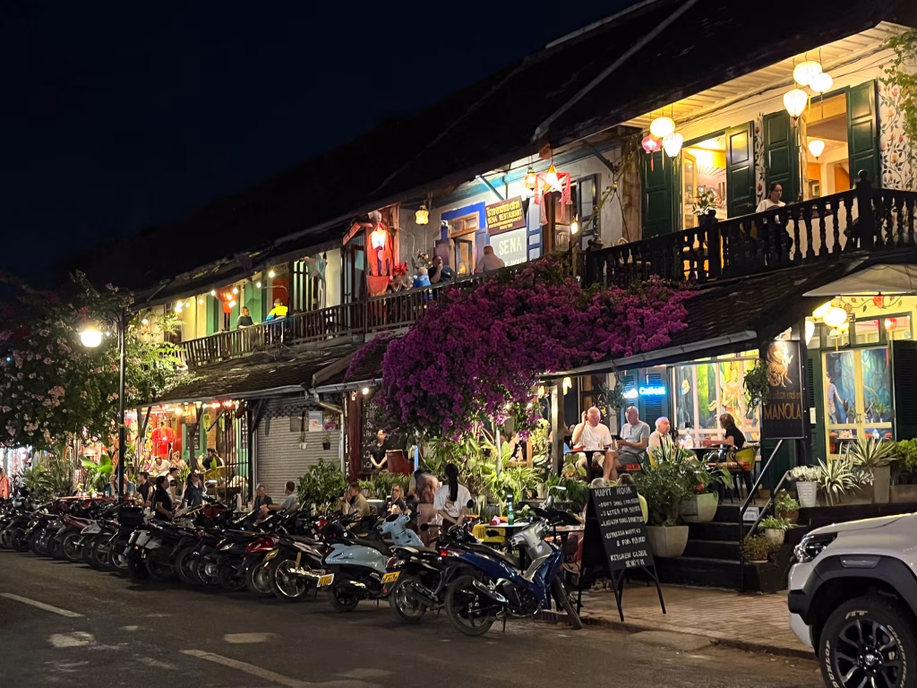 Restaurantmeile im Kolonialstil