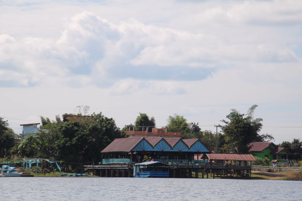 Aussicht aufs Phosy Guesthouse in Thalang