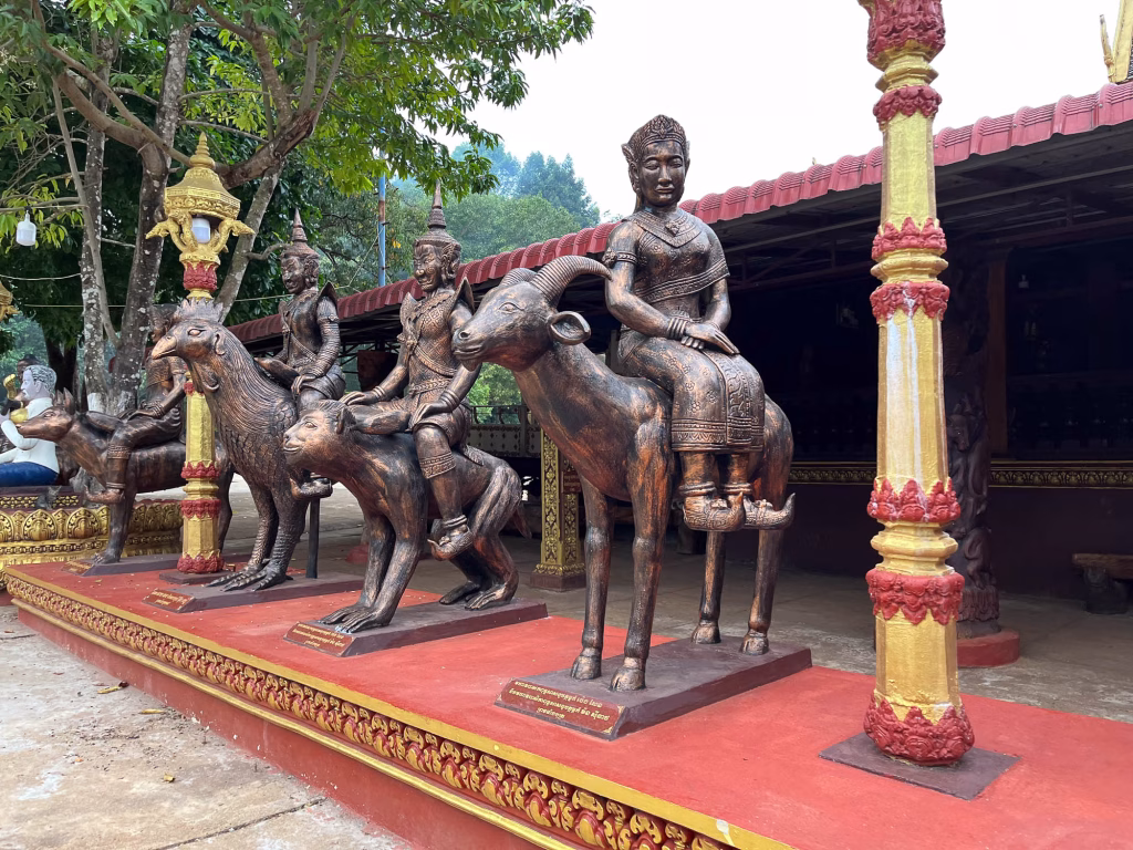 Ein paar Khmer Jahres-Symbole - ähnlich unseren Sternzeichen