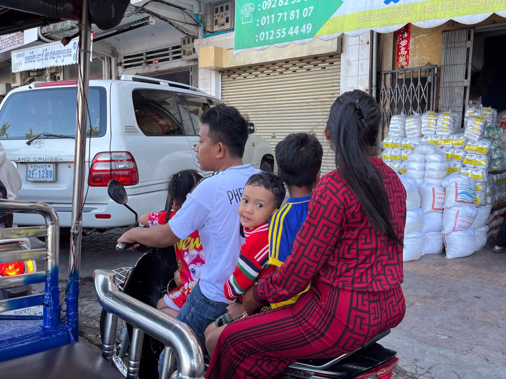 Familienkutsche auf asiatisch