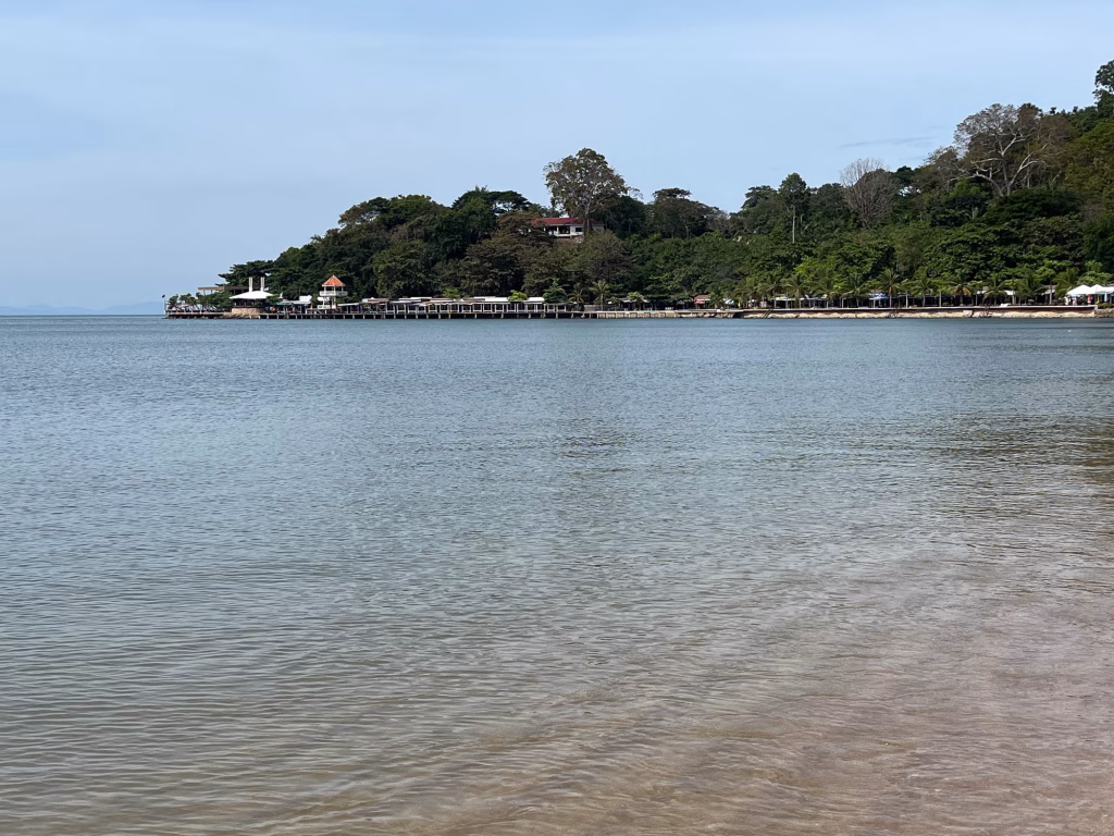 Strand in Kep
